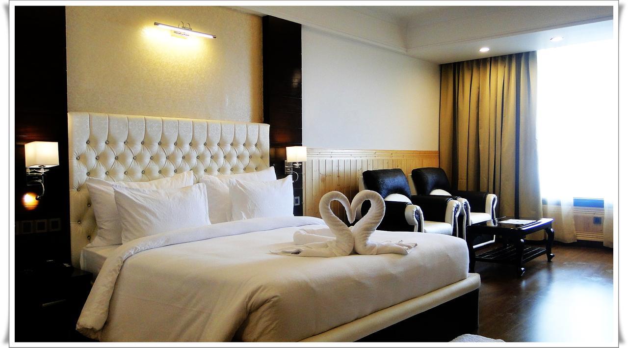 Hotel Dhroov By Mystical Views Shimla Bagian luar foto